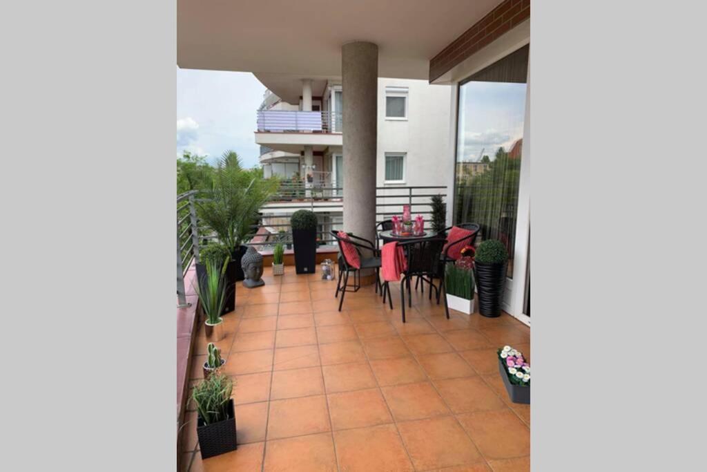 Vip Mini Resort,private Parking & Balcony Apartamento Budapeste