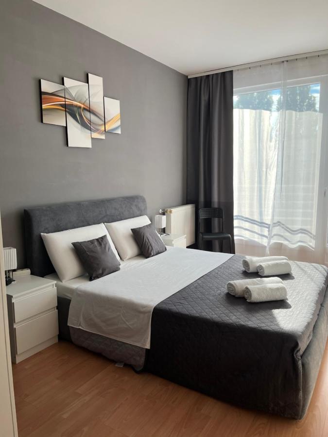 Apartamento Vip Mini Resort,private Parking & Balcony Budapeste